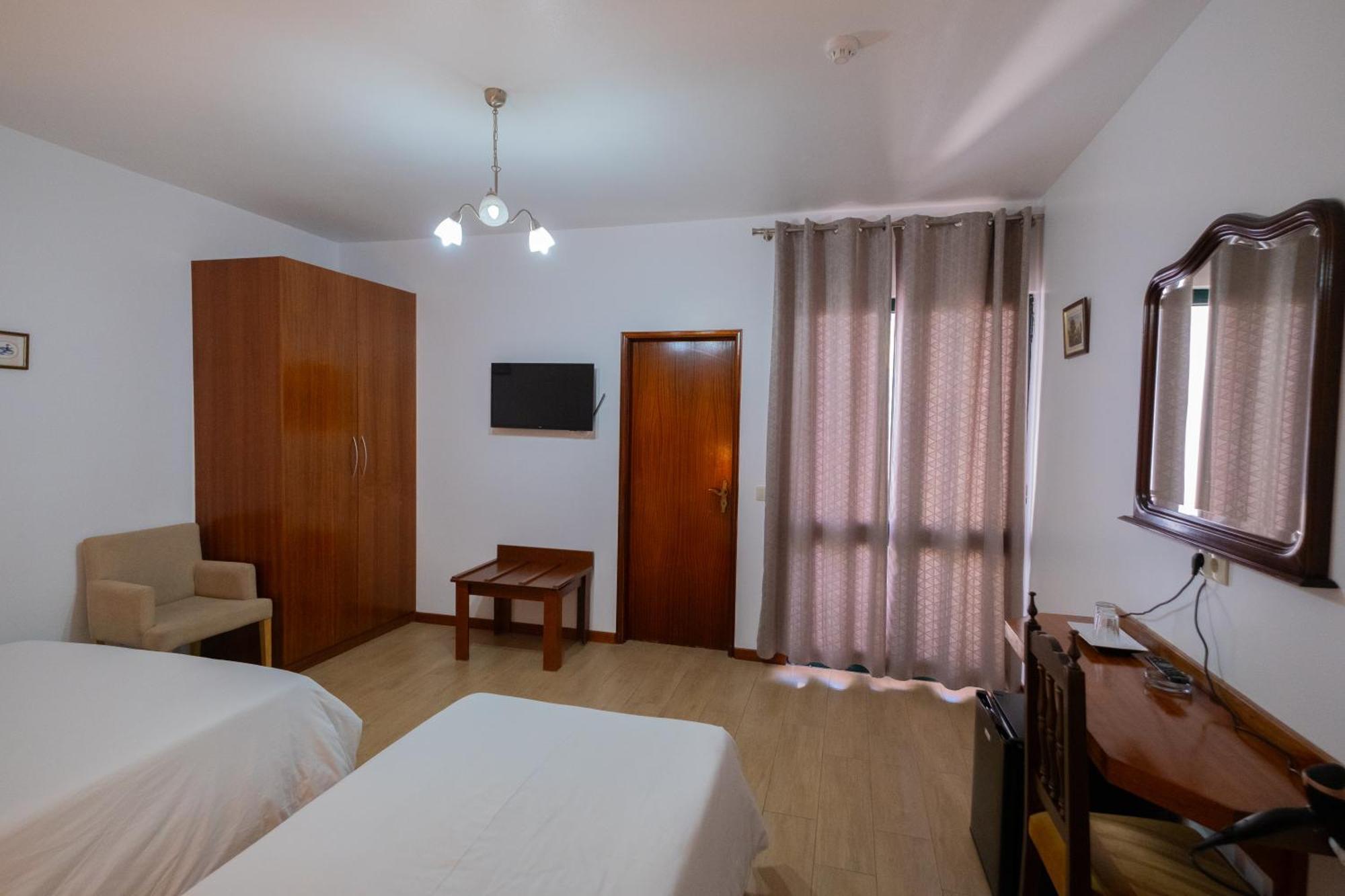 Отель Residencial Familia Машику Экстерьер фото